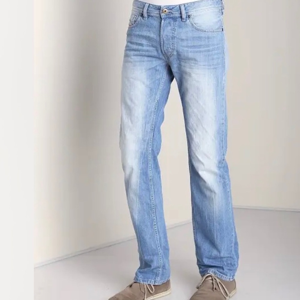 Diesel Larkee Light Wash 0827F Size W30 L32